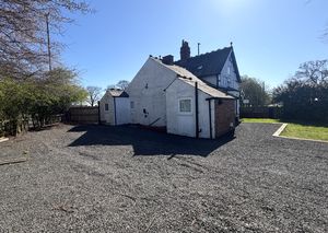 Photo 16- click for photo gallery